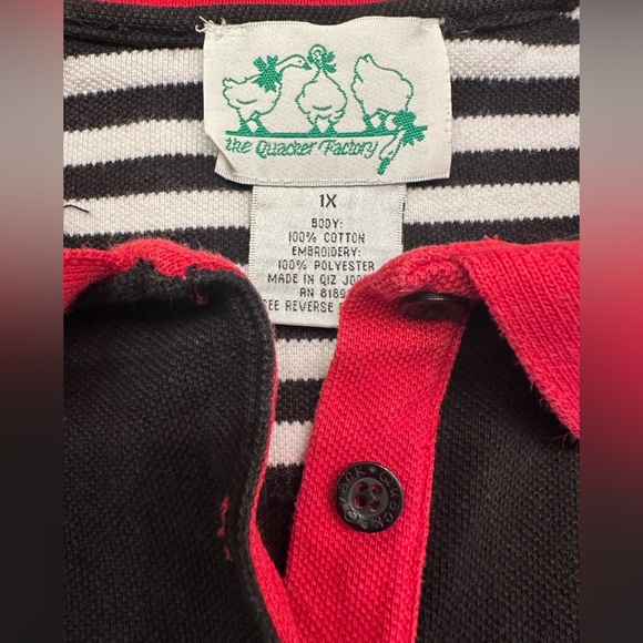 Quacker Factory Womens Polo 1X Plus Lobster Black Red Button Up Top Short Sleeve - Picture 3 of 7